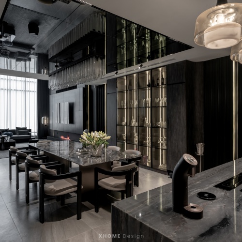 SUMI & TOMMY HOUSE