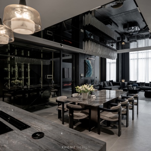 SUMI & TOMMY HOUSE