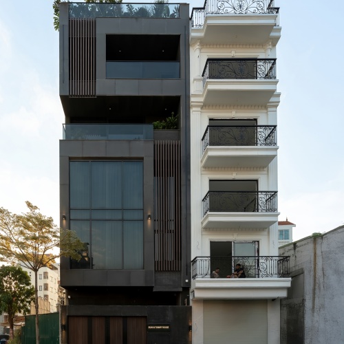 SUMI & TOMMY HOUSE